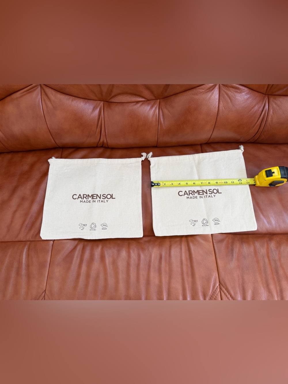 NWOT CARMEN SOL Set of 2 Dust Bag